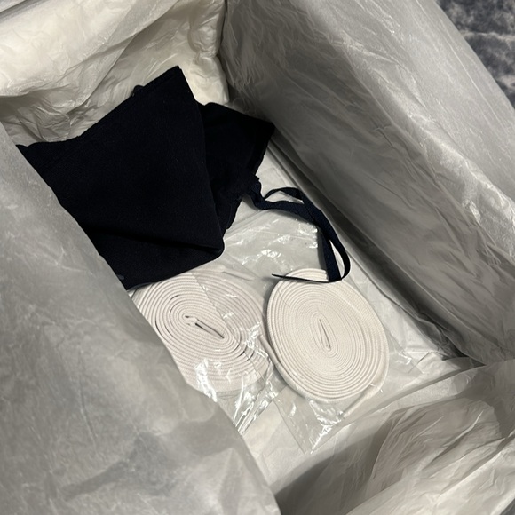 Women’s Dior B23 sneakers - Picture 6 of 7